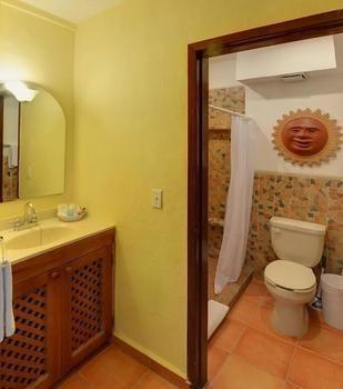 Nautibeach Front In North Apartahotel Isla Mujeres